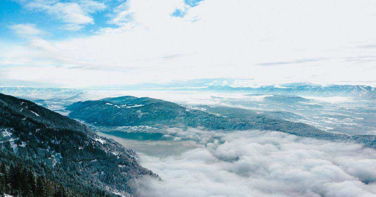 View from the Gerlitzen Alpe over a sea of fog to the Karawanken, Carinthia