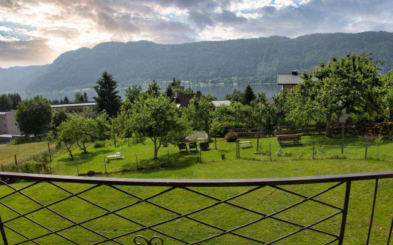 Holiday apartments in Sattendorf on Lake Ossiach – view from the balcony